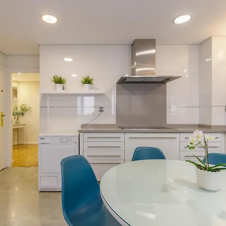 Apartament Malagueta Reding 8 By Caleta Homes